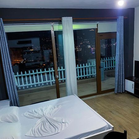 Denis Apartments Sarande Ngoại thất bức ảnh