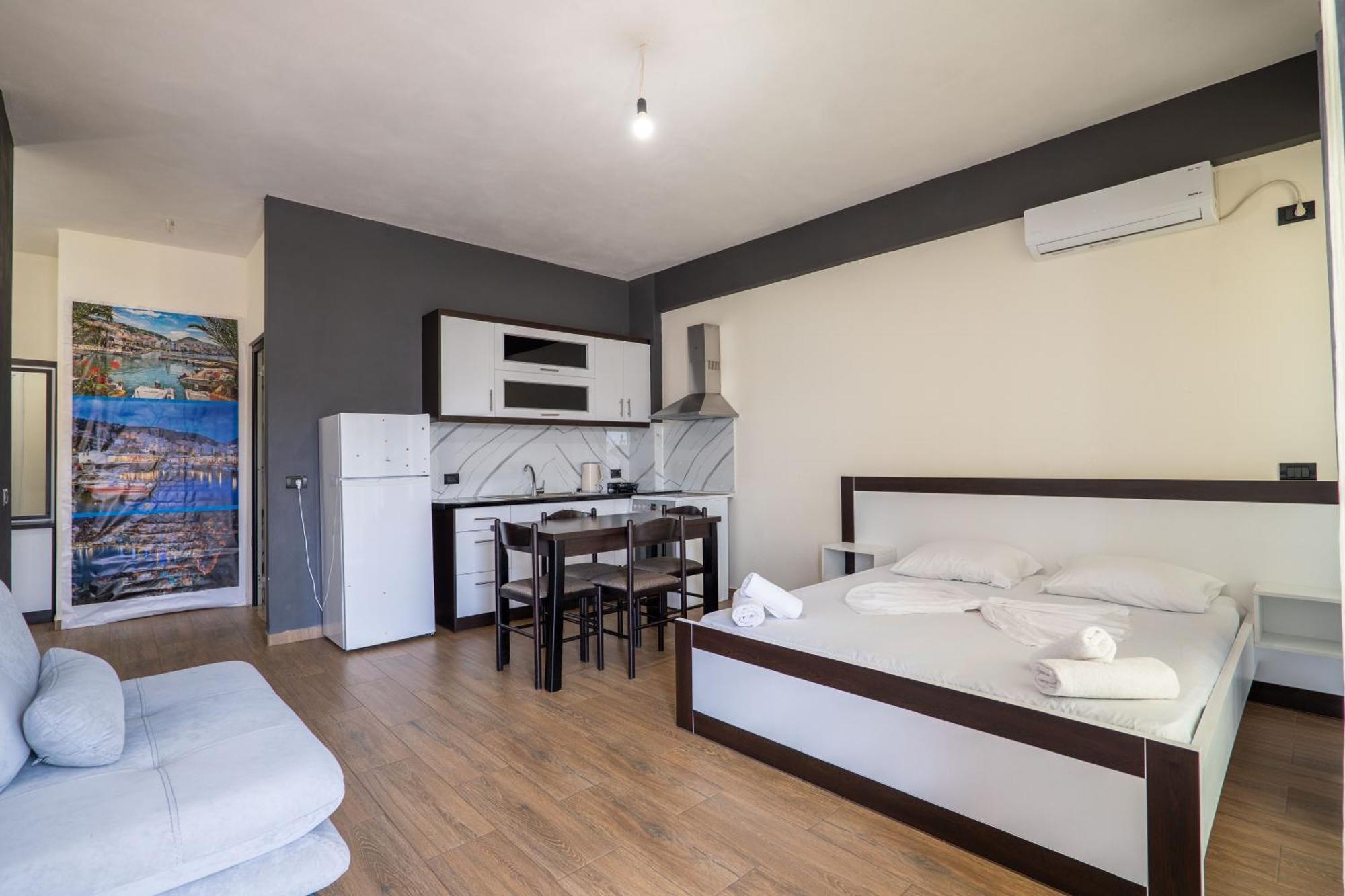 Denis Apartments Sarande Ngoại thất bức ảnh